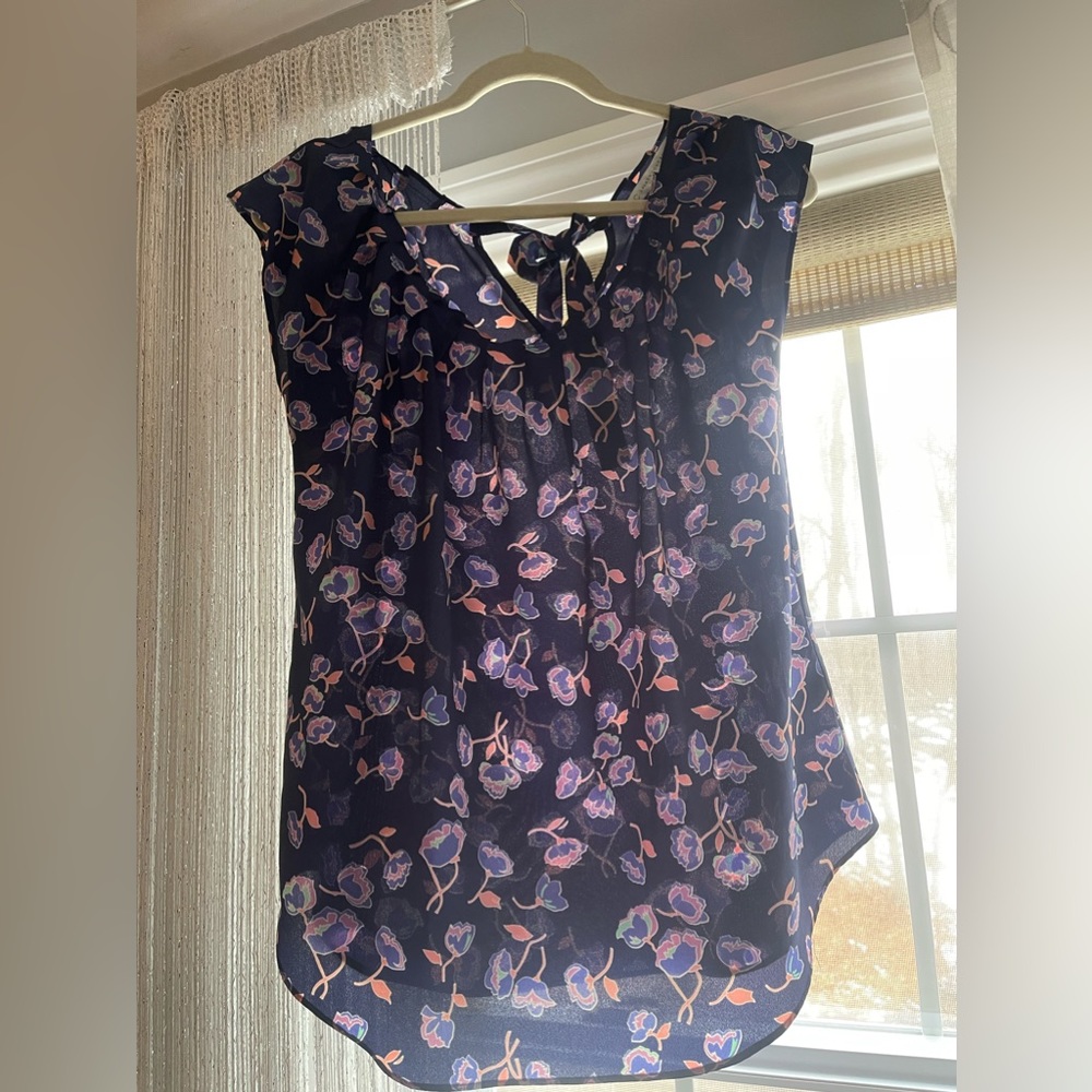 Lauren Conrad floral print blouse